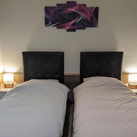 A 7 Minutes De L'Aeroport Cdg 1 Bed & Breakfast Thieux  Exterior photo