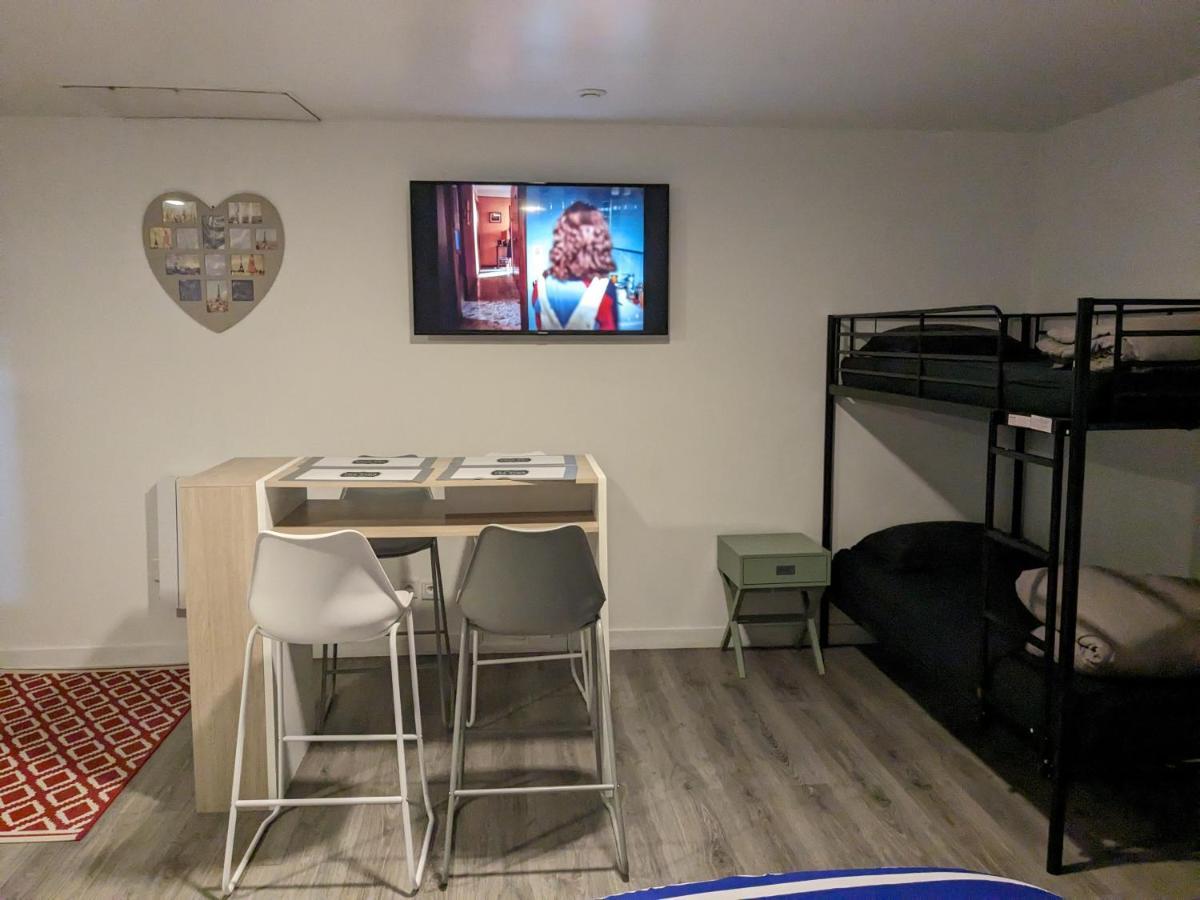 A 7 Minutes De L'Aeroport Cdg 1 Bed & Breakfast Thieux  Exterior photo