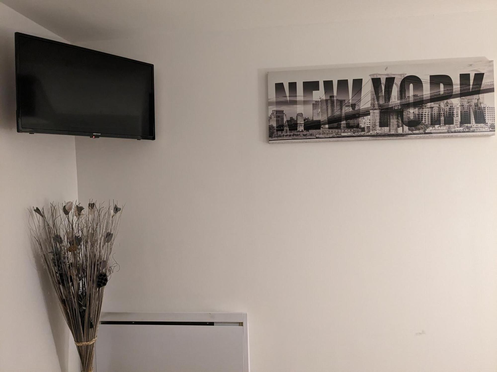 A 7 Minutes De L'Aeroport Cdg 1 Bed & Breakfast Thieux  Exterior photo