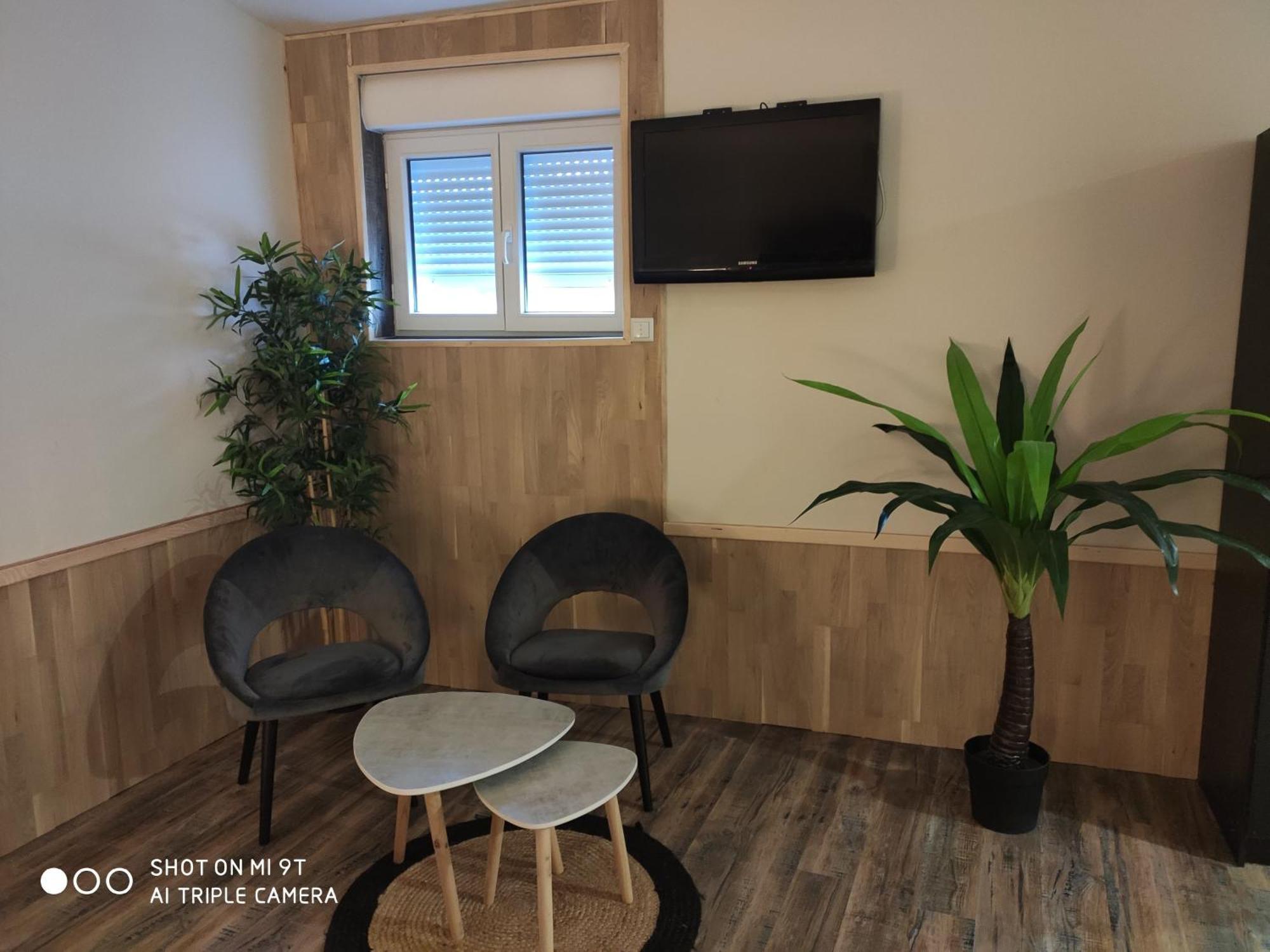 A 7 Minutes De L'Aeroport Cdg 1 Bed & Breakfast Thieux  Exterior photo